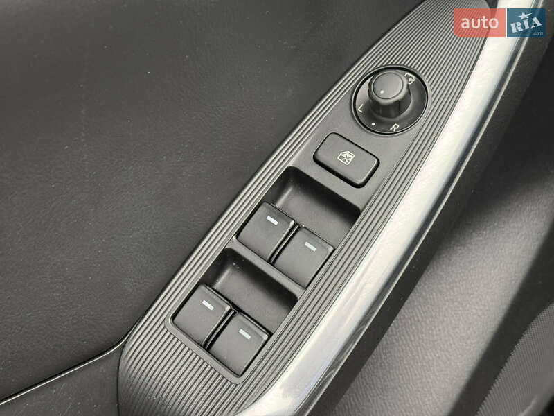 Внедорожник / Кроссовер Mazda CX-5 2013 в Ровно