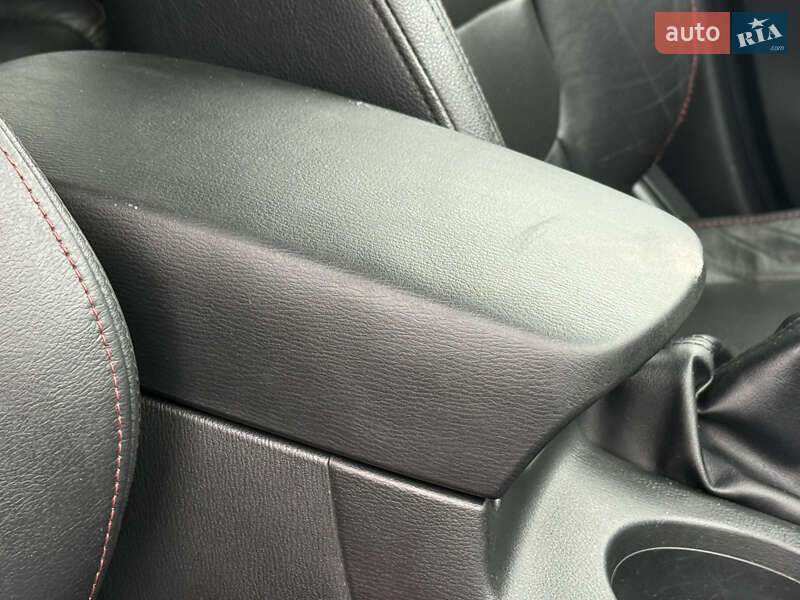 Внедорожник / Кроссовер Mazda CX-5 2013 в Ровно