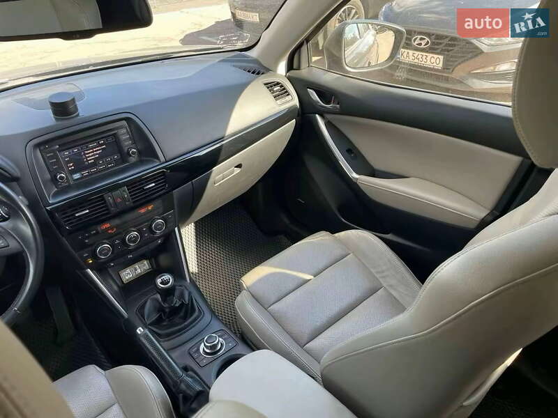 Позашляховик / Кросовер Mazda CX-5 2012 в Києві