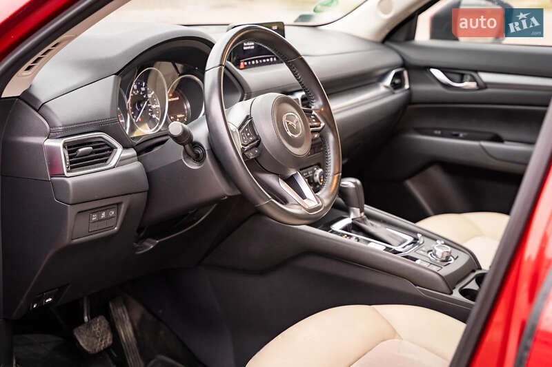 Внедорожник / Кроссовер Mazda CX-5 2017 в Киеве