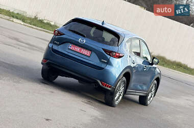 Внедорожник / Кроссовер Mazda CX-5 2017 в Киеве