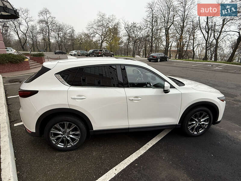 Внедорожник / Кроссовер Mazda CX-5 2019 в Одессе