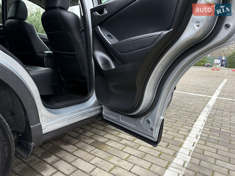 Внедорожник / Кроссовер Mazda CX-5 2013 в Луцке