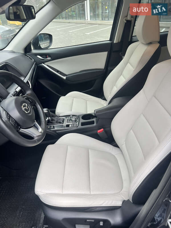 Внедорожник / Кроссовер Mazda CX-5 2016 в Ровно фото 12 Внедорожник / Кроссовер Mazda CX-5 2016 в Ровно