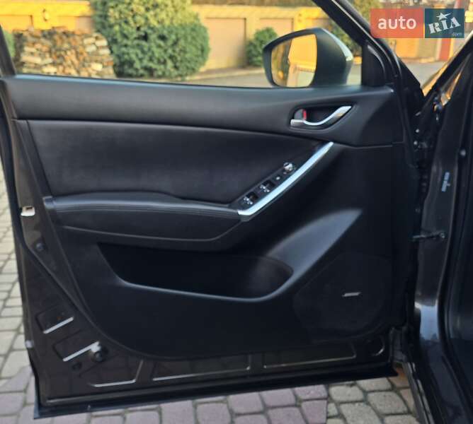 Внедорожник / Кроссовер Mazda CX-5 2016 в Мукачево
