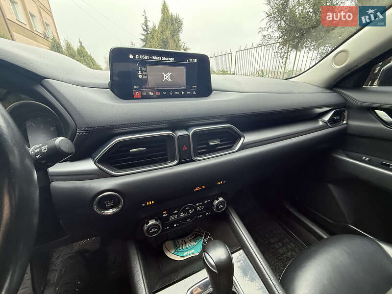 Позашляховик / Кросовер Mazda CX-5 2017 в Ніжині фото 16 Позашляховик / Кросовер Mazda CX-5 2017 в Ніжині