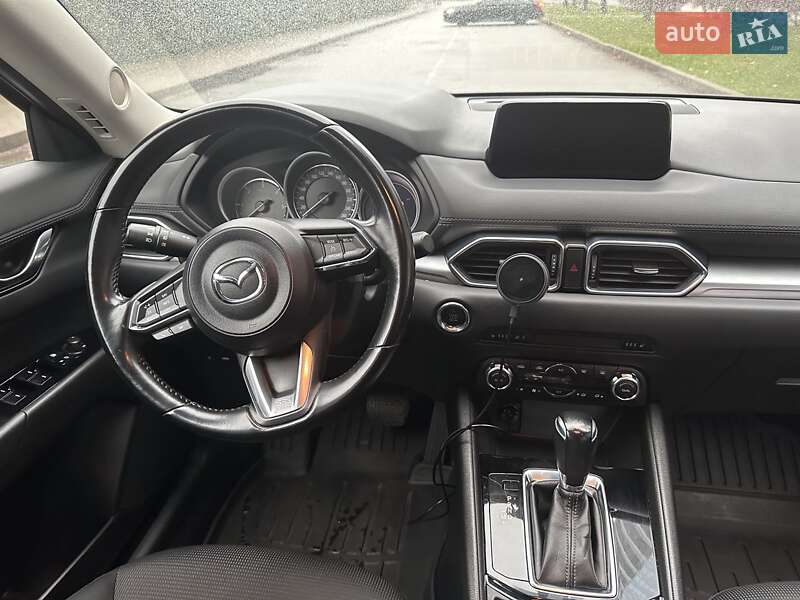 Внедорожник / Кроссовер Mazda CX-5 2018 в Киеве фото 14 Внедорожник / Кроссовер Mazda CX-5 2018 в Киеве