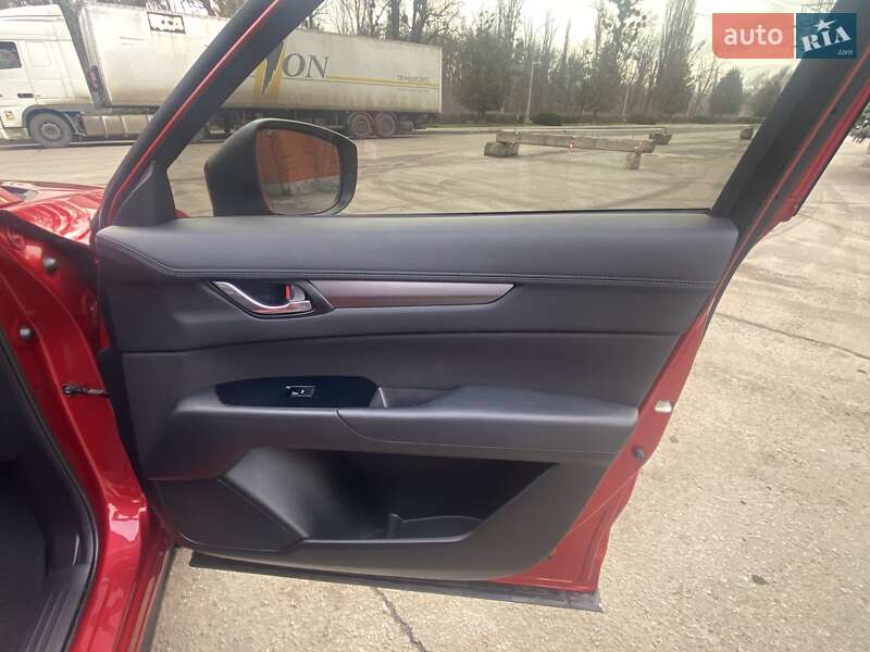 Внедорожник / Кроссовер Mazda CX-5 2017 в Харькове