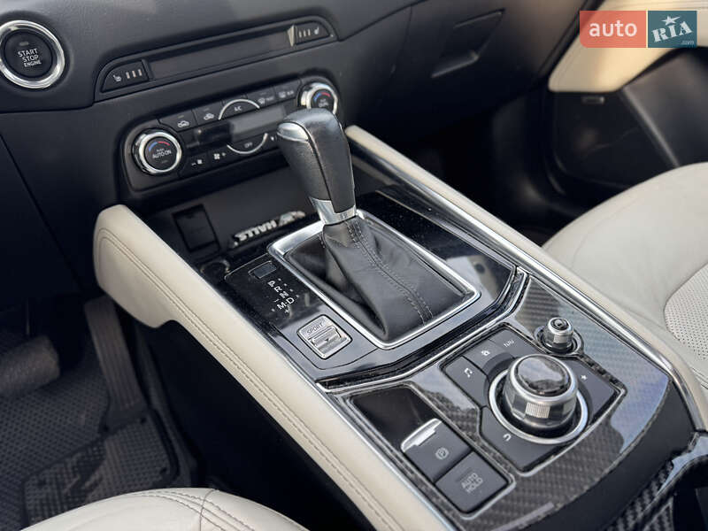 Внедорожник / Кроссовер Mazda CX-5 2017 в Новояворовске