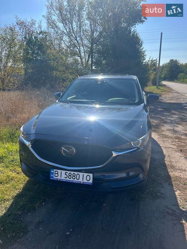 Позашляховик / Кросовер Mazda CX-5 2018 в Гадячі