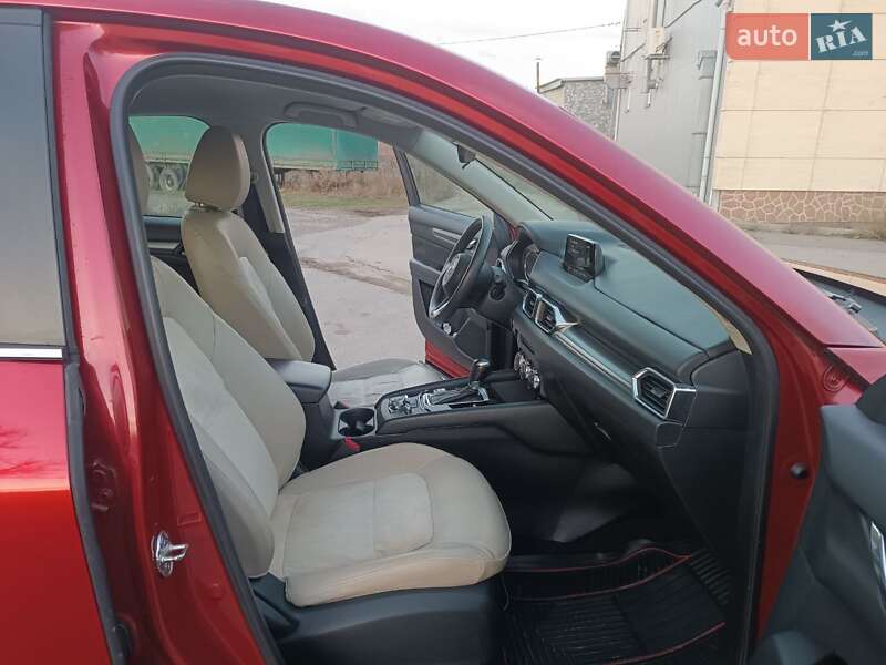 Внедорожник / Кроссовер Mazda CX-5 2017 в Днепре