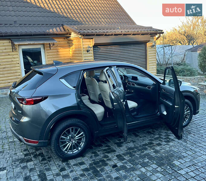 Внедорожник / Кроссовер Mazda CX-5 2017 в Умани