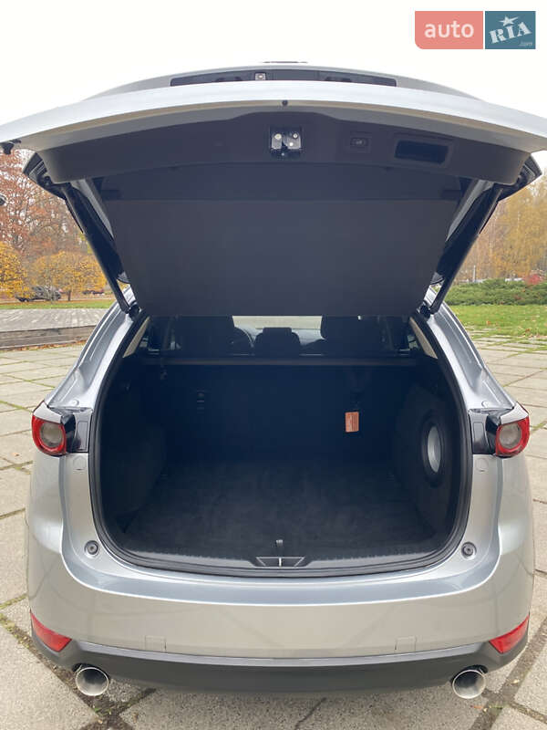 Внедорожник / Кроссовер Mazda CX-5 2018 в Киеве фото 16 Внедорожник / Кроссовер Mazda CX-5 2018 в Киеве