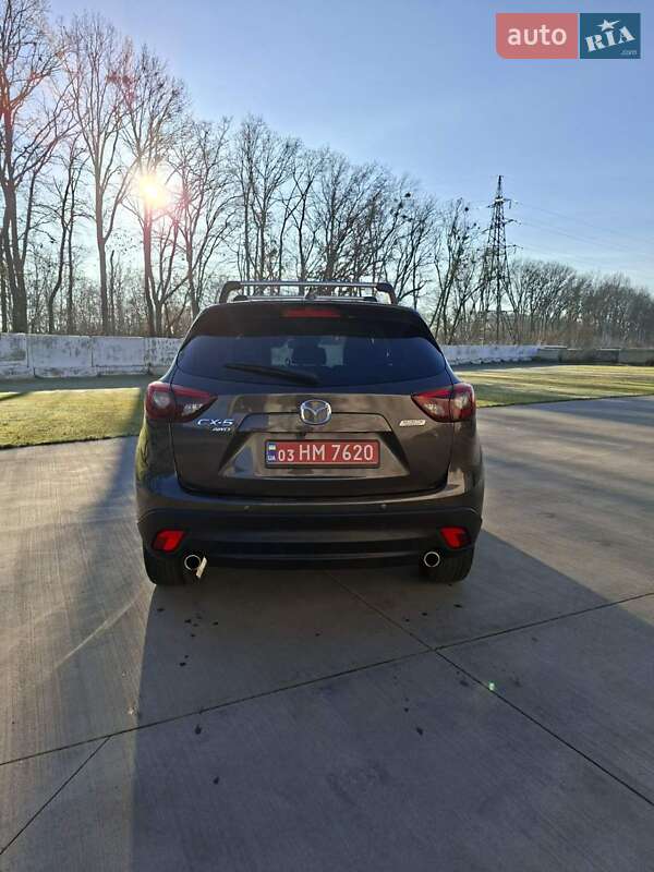 Внедорожник / Кроссовер Mazda CX-5 2016 в Луцке