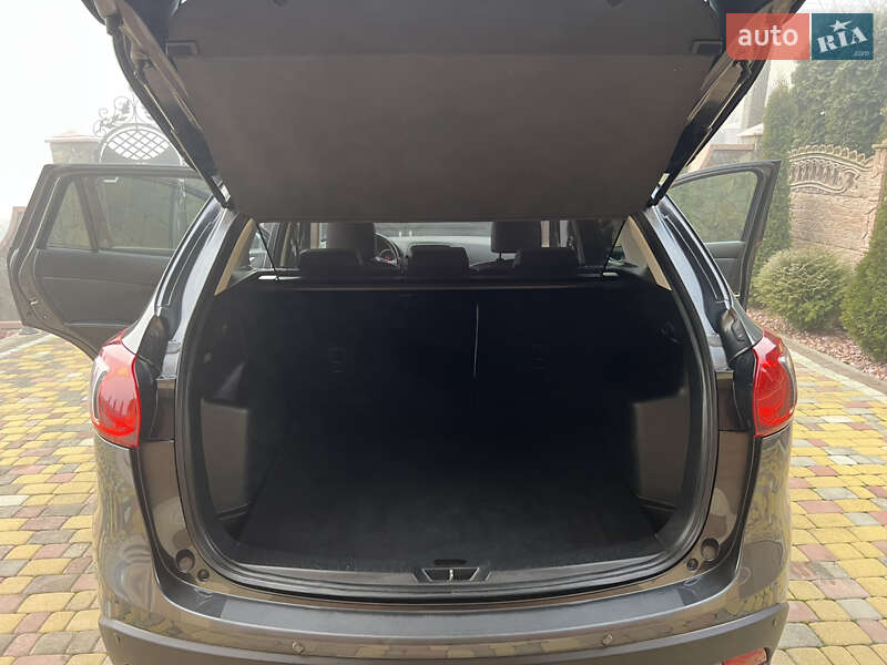 Внедорожник / Кроссовер Mazda CX-5 2014 в Черновцах