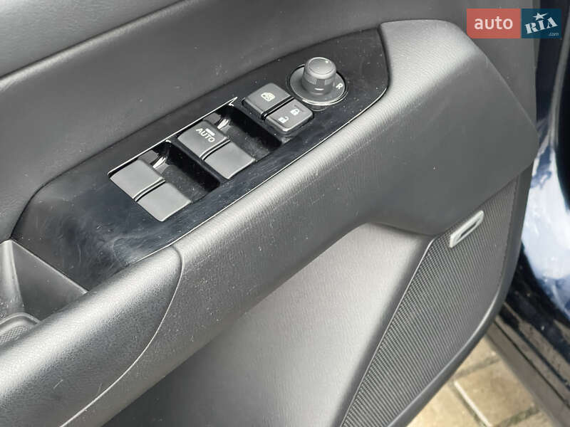 Внедорожник / Кроссовер Mazda CX-5 2017 в Полтаве