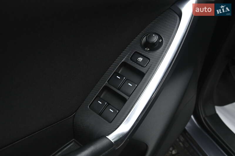 Внедорожник / Кроссовер Mazda CX-5 2016 в Бердичеве фото 16 Внедорожник / Кроссовер Mazda CX-5 2016 в Бердичеве