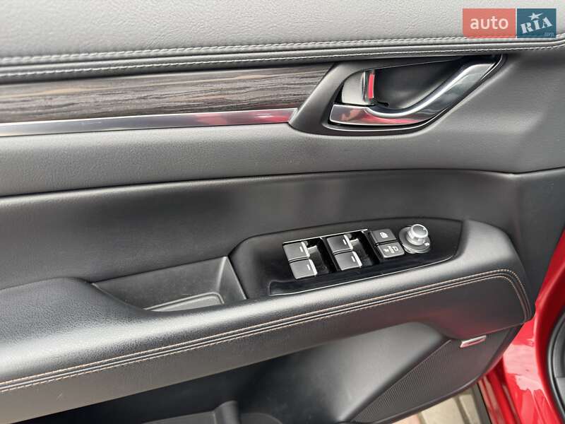 Внедорожник / Кроссовер Mazda CX-5 2017 в Николаеве