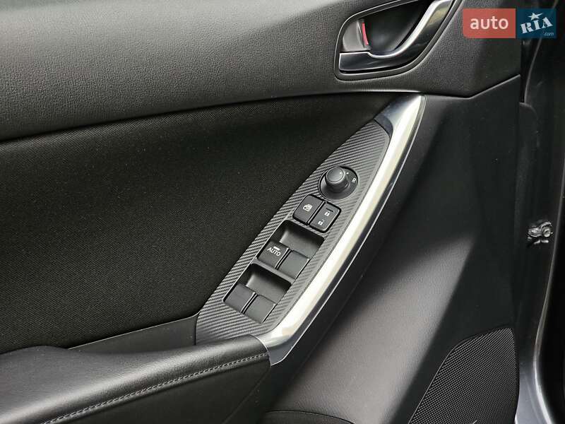 Внедорожник / Кроссовер Mazda CX-5 2015 в Киеве