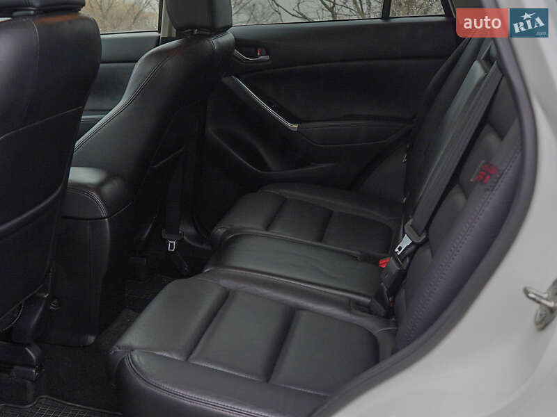 Внедорожник / Кроссовер Mazda CX-5 2017 в Днепре