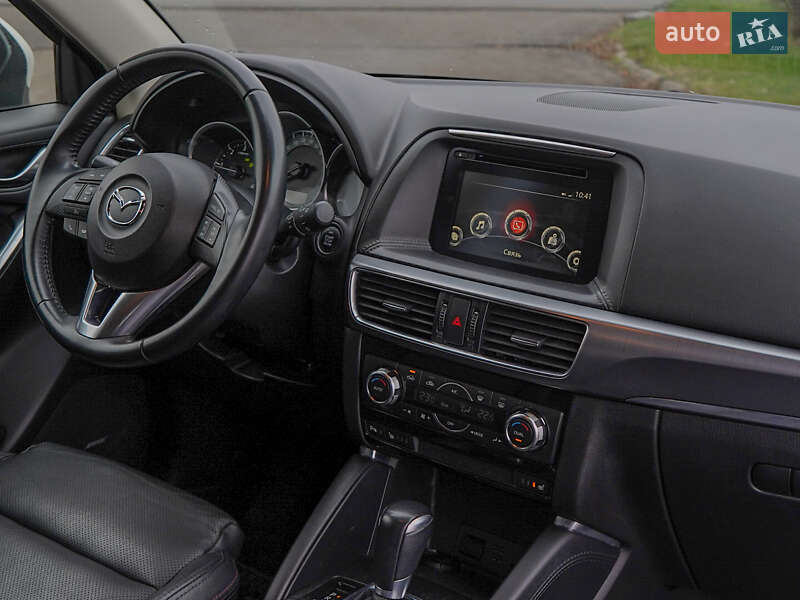 Внедорожник / Кроссовер Mazda CX-5 2017 в Днепре