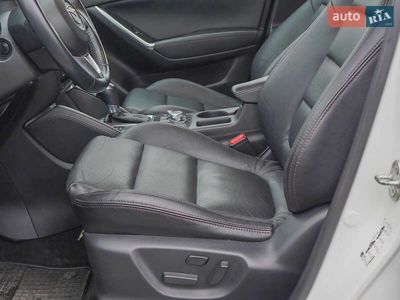 Внедорожник / Кроссовер Mazda CX-5 2017 в Днепре