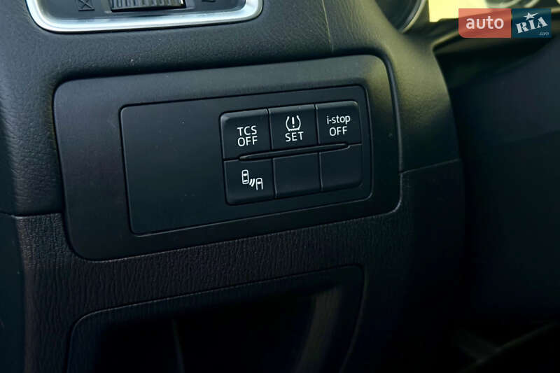 Внедорожник / Кроссовер Mazda CX-5 2015 в Черкассах