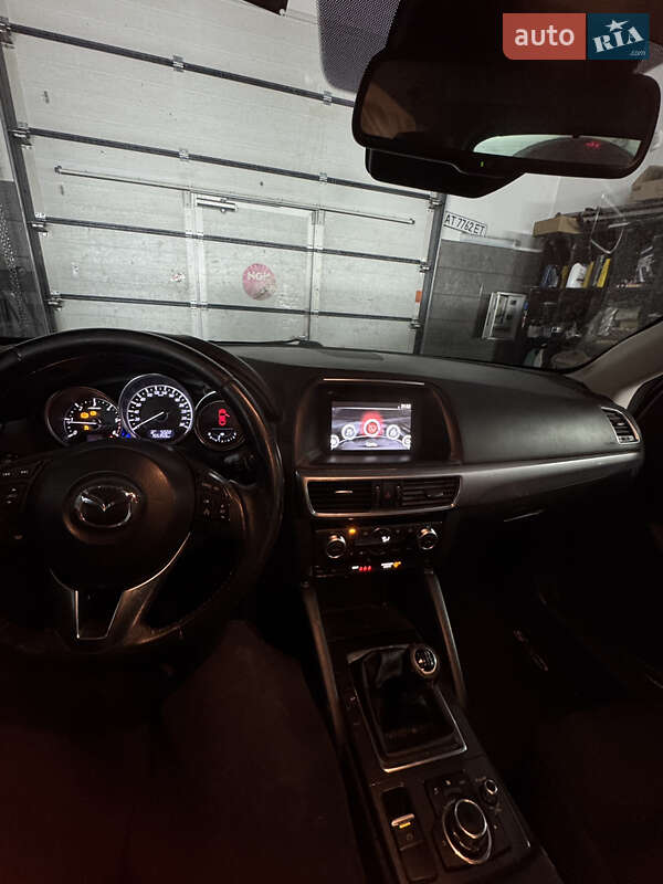 Внедорожник / Кроссовер Mazda CX-5 2015 в Брошневе-Осаде