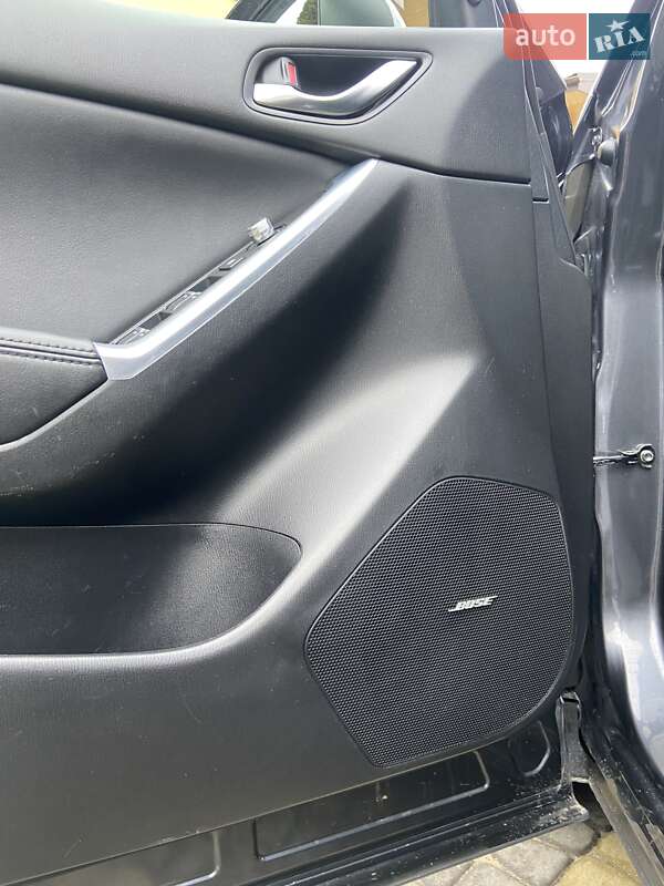 Внедорожник / Кроссовер Mazda CX-5 2016 в Новояворовске