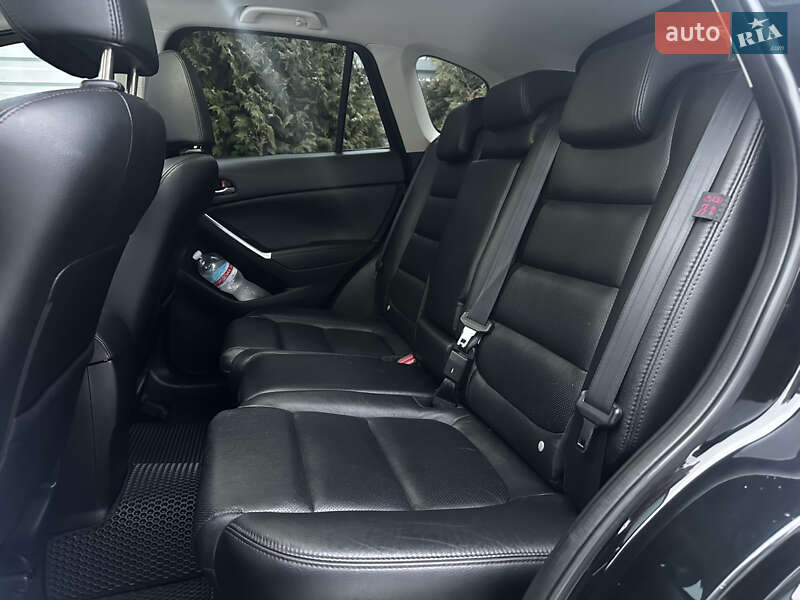 Позашляховик / Кросовер Mazda CX-5 2016 в Львові