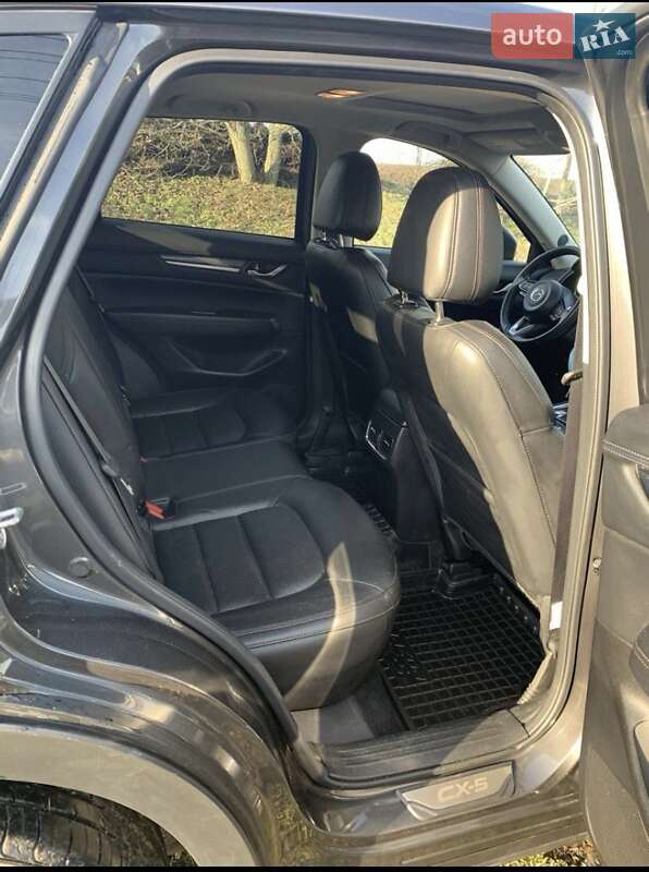 Позашляховик / Кросовер Mazda CX-5 2017 в Умані фото 7 Позашляховик / Кросовер Mazda CX-5 2017 в Умані