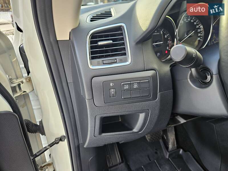 Позашляховик / Кросовер Mazda CX-5 2017 в Києві фото 24 Позашляховик / Кросовер Mazda CX-5 2017 в Києві