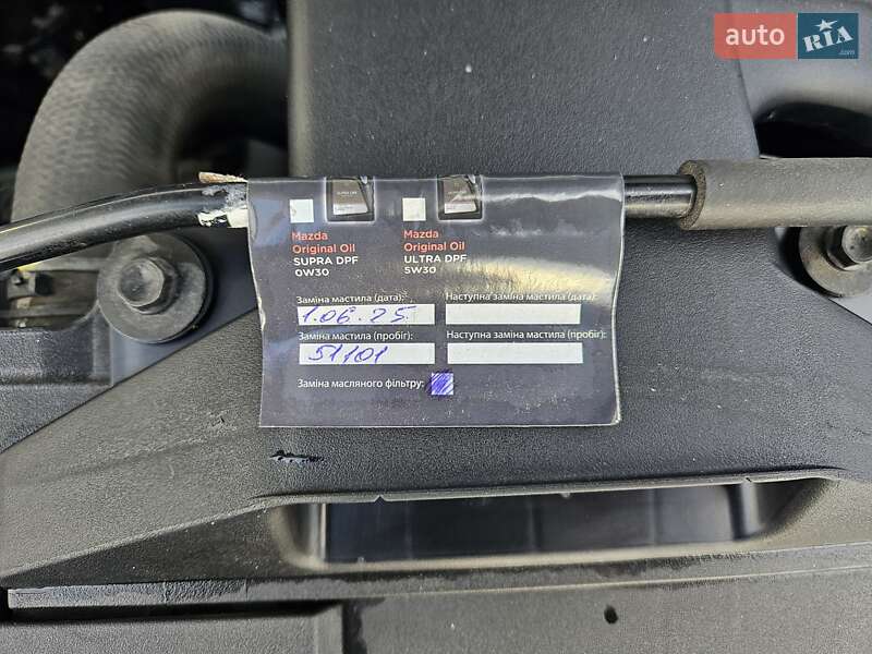 Позашляховик / Кросовер Mazda CX-5 2017 в Києві фото 54 Позашляховик / Кросовер Mazda CX-5 2017 в Києві