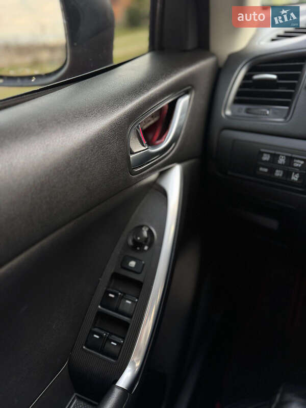 Позашляховик / Кросовер Mazda CX-5 2013 в Луцьку