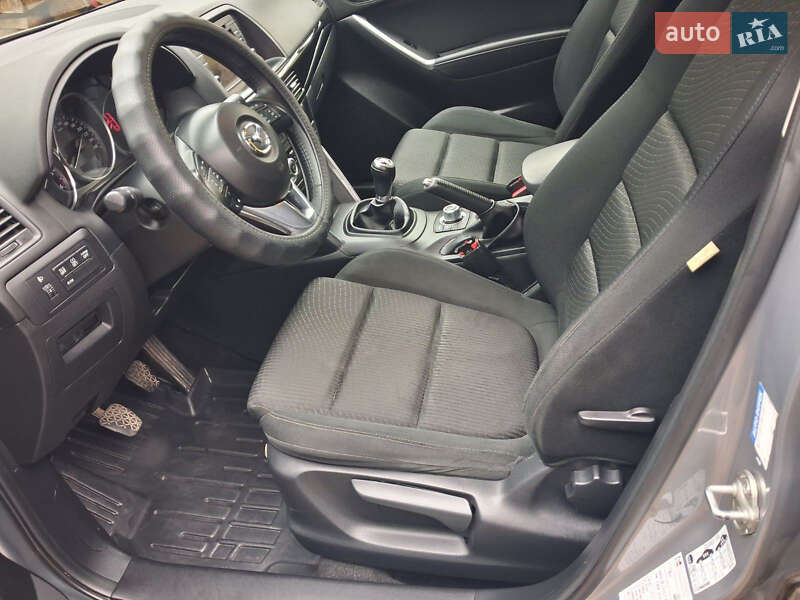 Внедорожник / Кроссовер Mazda CX-5 2013 в Могилев-Подольске