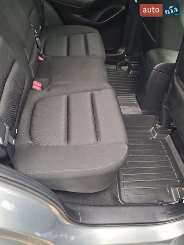 Внедорожник / Кроссовер Mazda CX-5 2013 в Могилев-Подольске