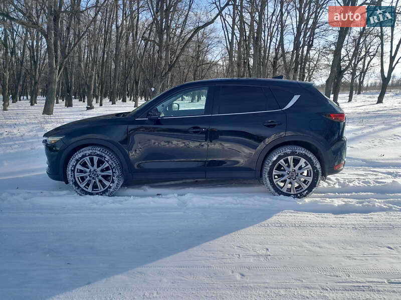 Внедорожник / Кроссовер Mazda CX-5 2019 в Чигирине