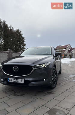 Внедорожник / Кроссовер Mazda CX-5 2017 в Ивано-Франковске
