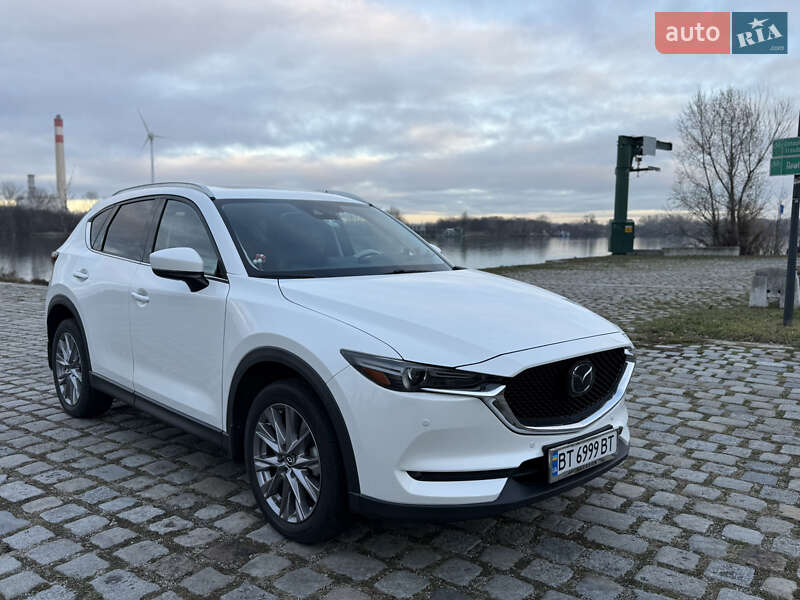 Позашляховик / Кросовер Mazda CX-5 2019 в Ужгороді