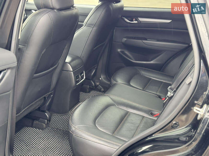 Внедорожник / Кроссовер Mazda CX-5 2018 в Долине фото 23 Внедорожник / Кроссовер Mazda CX-5 2018 в Долине