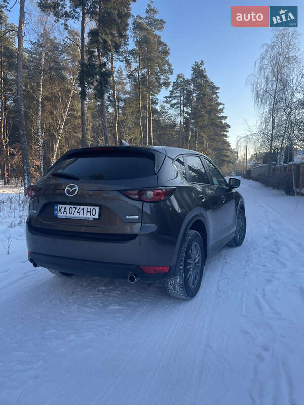 Внедорожник / Кроссовер Mazda CX-5 2018 в Киеве
