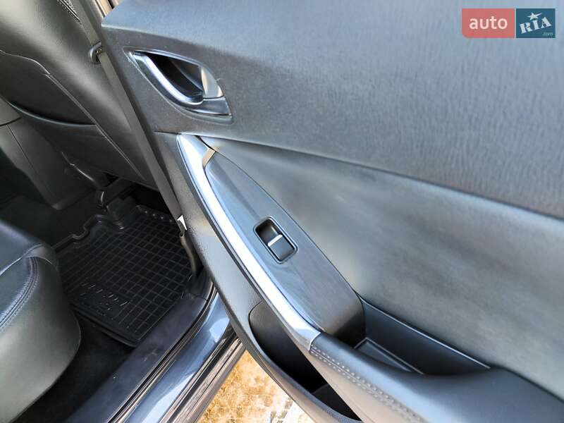 Внедорожник / Кроссовер Mazda CX-5 2016 в Киеве фото 59 Внедорожник / Кроссовер Mazda CX-5 2016 в Киеве