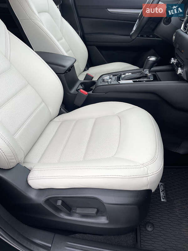 Внедорожник / Кроссовер Mazda CX-5 2022 в Киеве