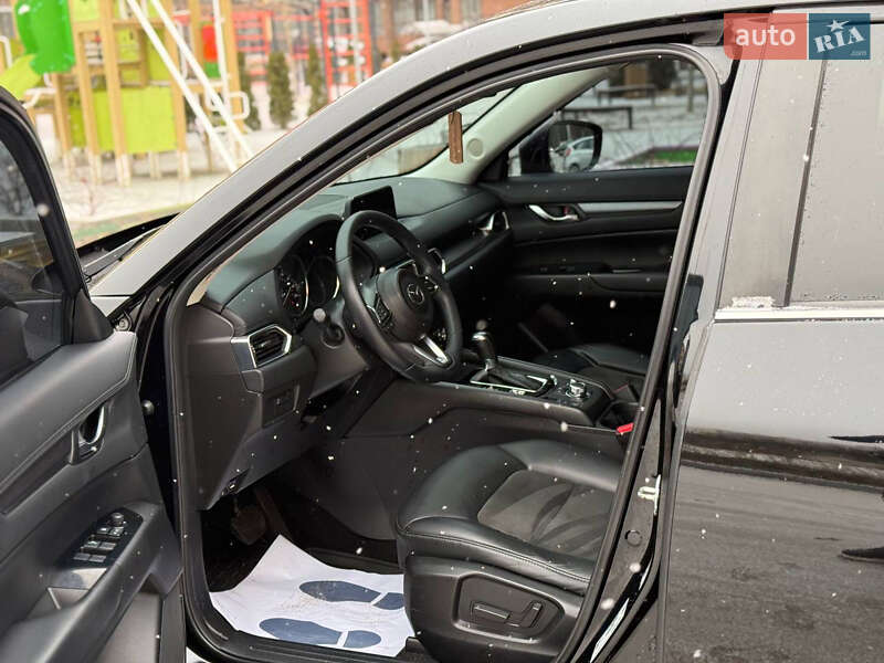 Внедорожник / Кроссовер Mazda CX-5 2017 в Киеве