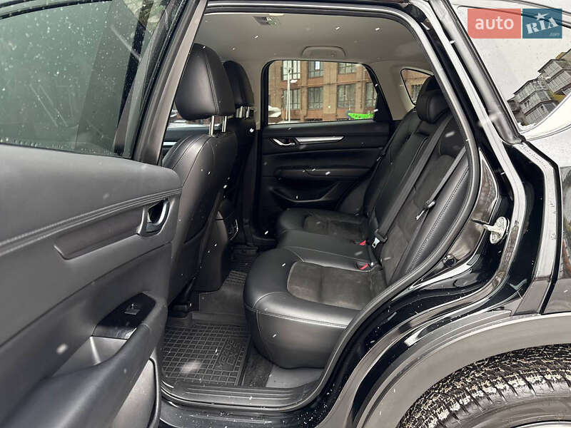 Внедорожник / Кроссовер Mazda CX-5 2017 в Киеве