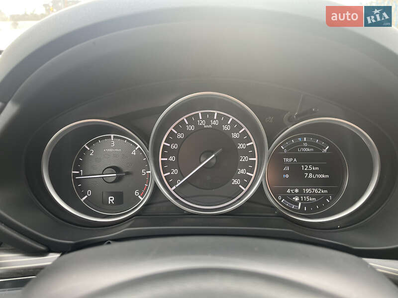 Внедорожник / Кроссовер Mazda CX-5 2017 в Черновцах