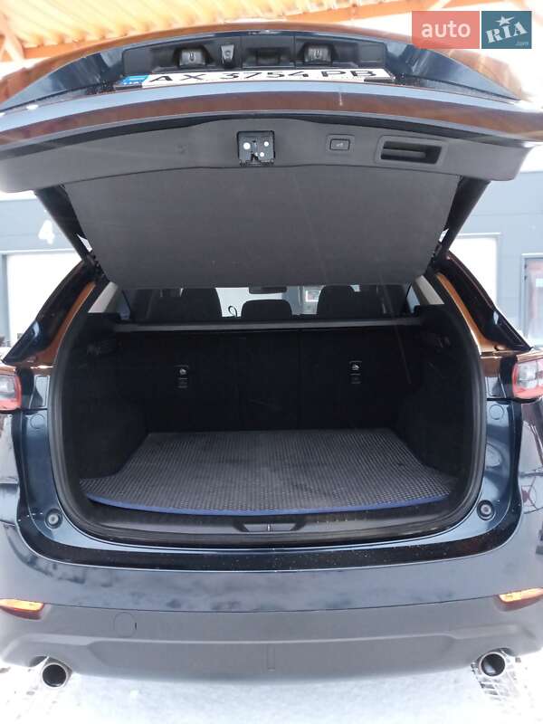 Внедорожник / Кроссовер Mazda CX-5 2022 в Харькове