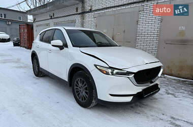Внедорожник / Кроссовер Mazda CX-5 2017 в Киеве