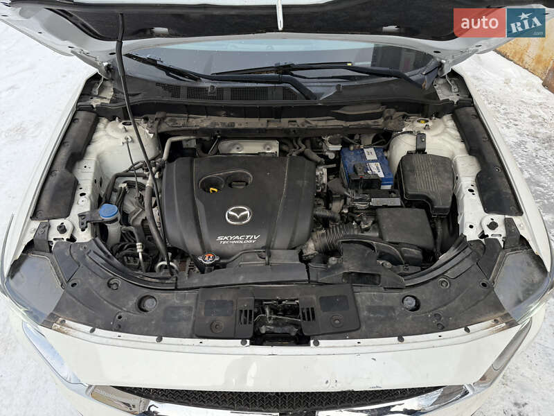 Внедорожник / Кроссовер Mazda CX-5 2017 в Киеве