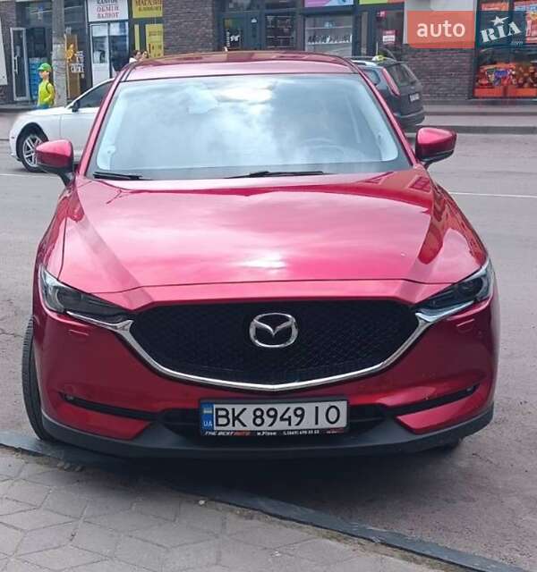 Позашляховик / Кросовер Mazda CX-5 2017 в Млиніві